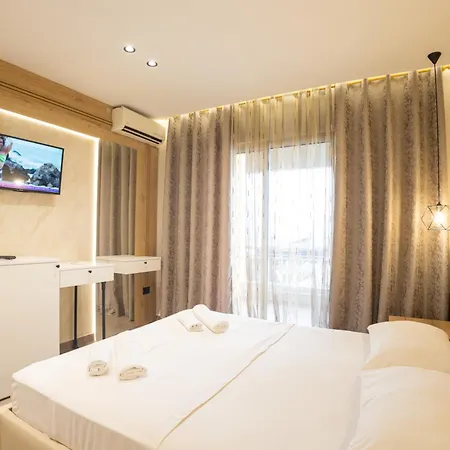 Klebrido And Restaurant Szálloda