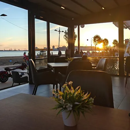 Klebrido And Restaurant دراس