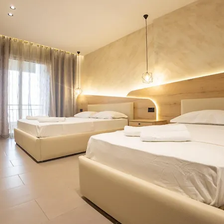 Hotel Klebrido And Restaurant 3*