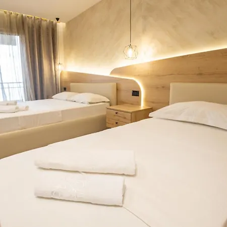 Klebrido And Restaurant ドゥラス