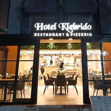 Klebrido And Restaurant ホテル 3*