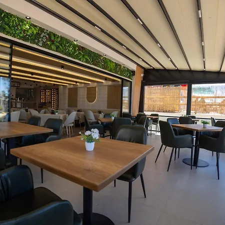 Klebrido And Restaurant 3* دراس