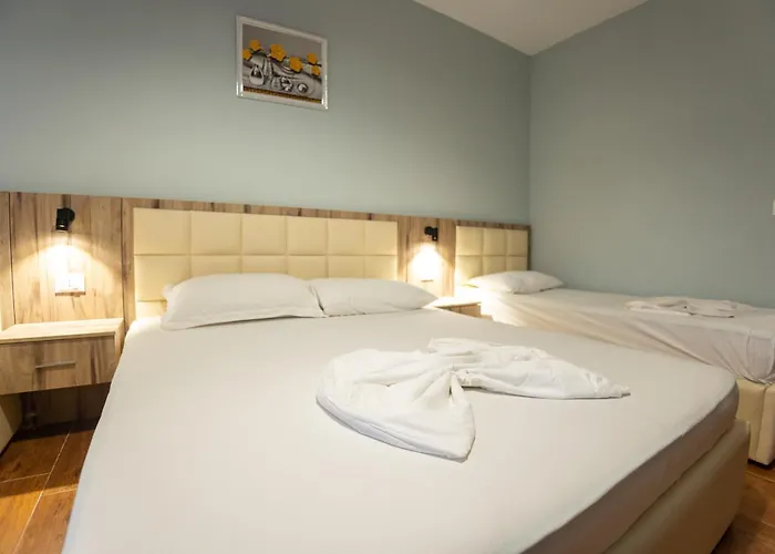 Klebrido And Restaurant 3* Durrës