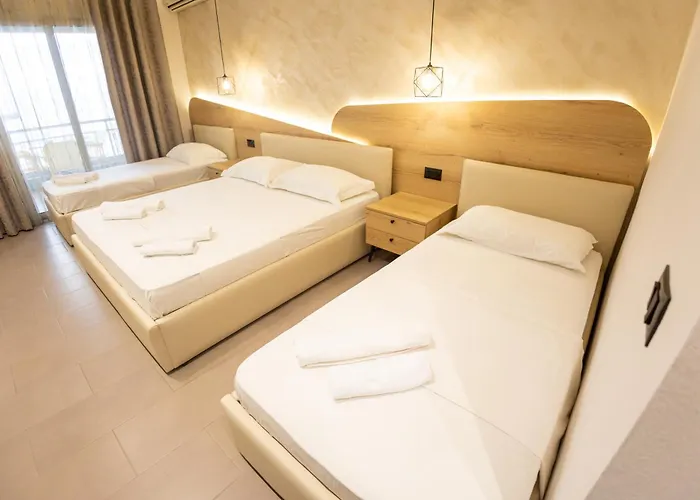 Klebrido And Restaurant 酒店 3*