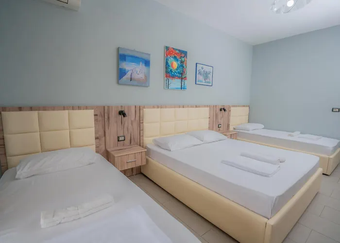 Klebrido And Restaurant 酒店 3*