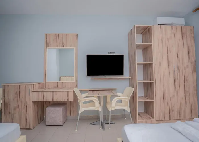 Klebrido And Restaurant 酒店 Durrës