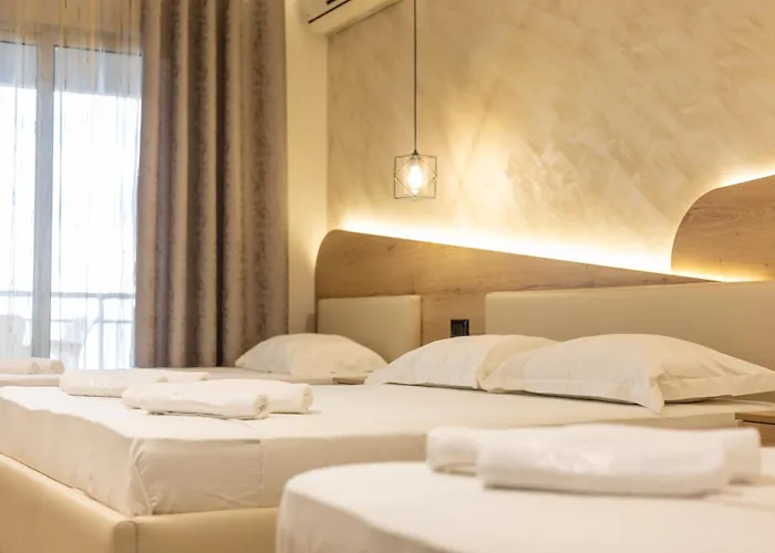 酒店 Klebrido And Restaurant